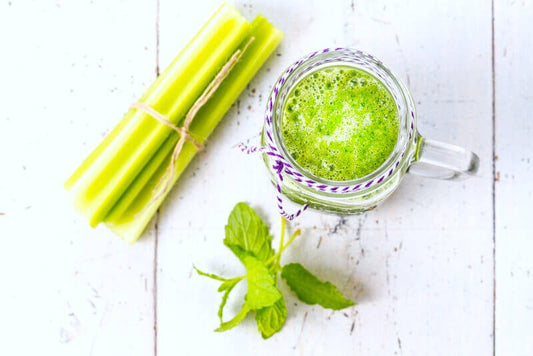 This Celery Apple Ginger Juice Contains Up To 8 Anti-Cancer Compounds