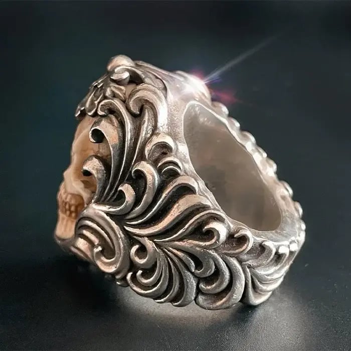 49% de descuento💀Anillo de cráneo de asta de armadura floral de polaco vintage